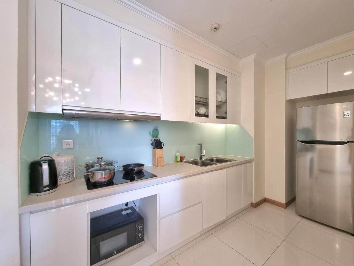 Enay Apartment - Vinhomes Central Park - Landmark Ho Chi Minh City Bagian luar foto